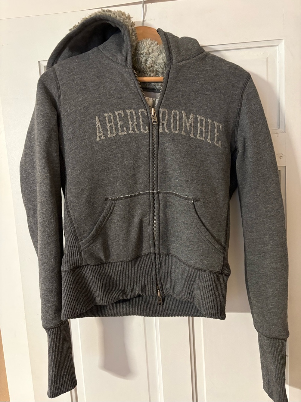 Abercrombie & Fitch Y2K Gray fur-Lined Zip Hoodie